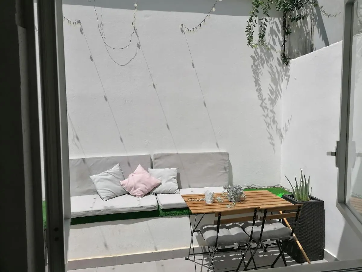 Sike Home Giardini Naxos 0*,  İtalya